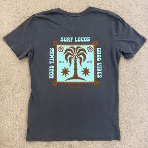Surf locos tee